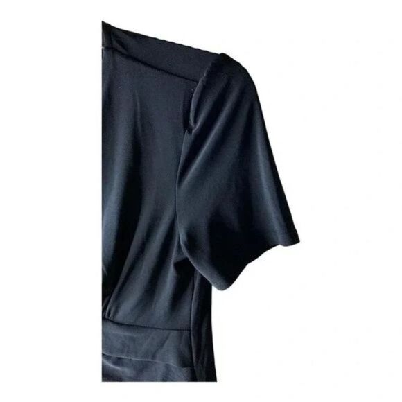 Julian Taylor New York Layered Shirt Women's Size 8 Short Sleeve V-Neck Black - Picture 6 of 8